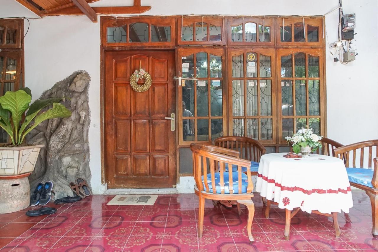 Pas Residence Manado Exterior foto